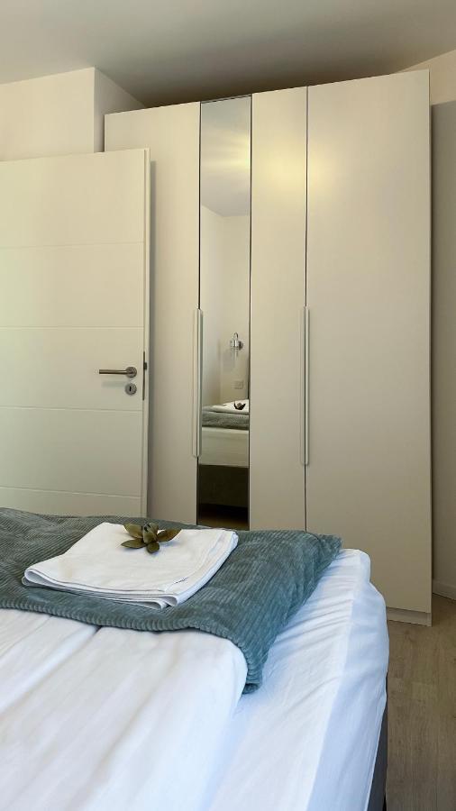 Linden Apartman 001 - Adults Only โมชนมายารูวาร์ ภายนอก รูปภาพ